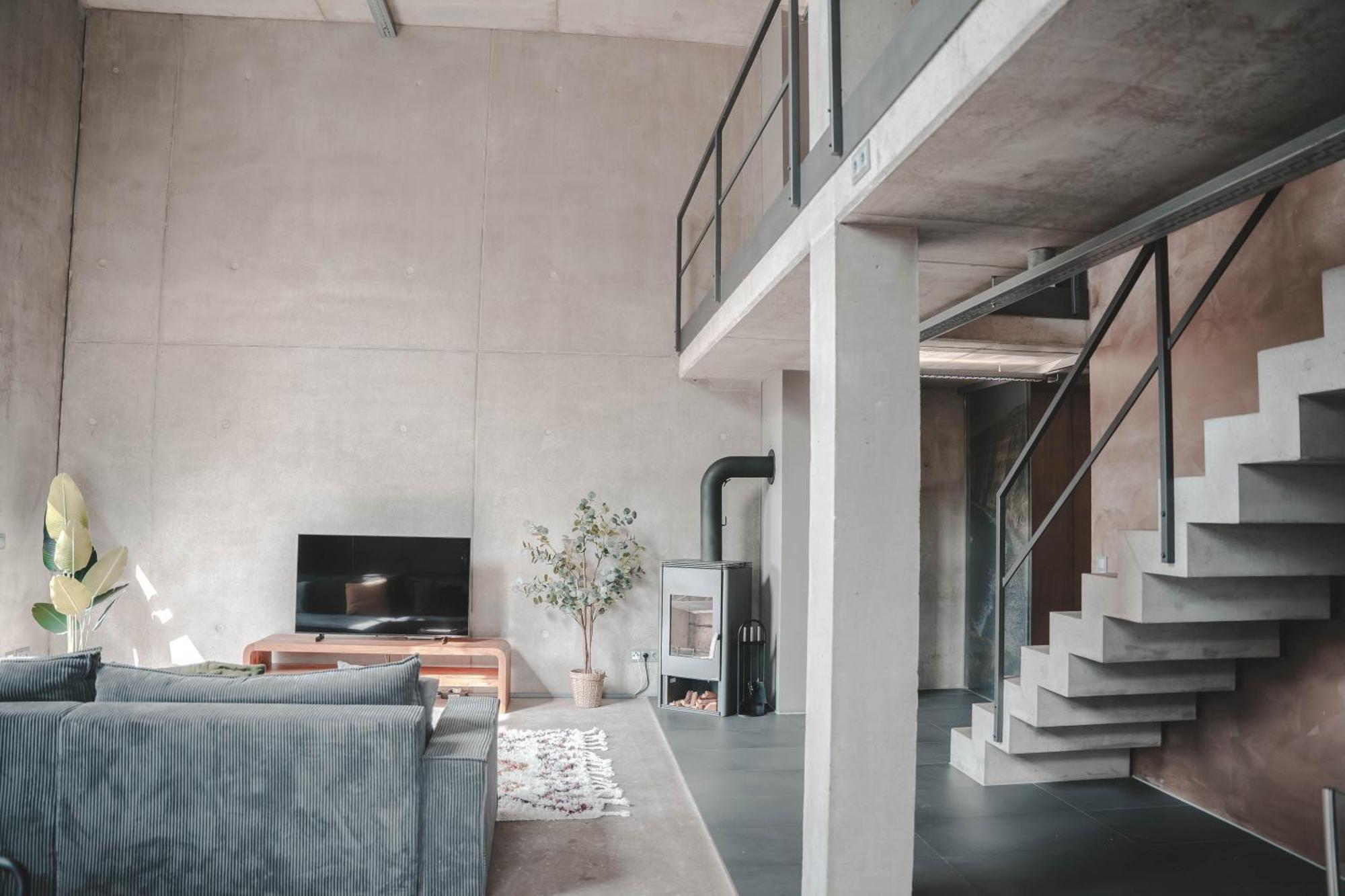 Sunset Club - Loft - 155 M2 Sichtbeton - Zentral Apartment Memmingen Ngoại thất bức ảnh