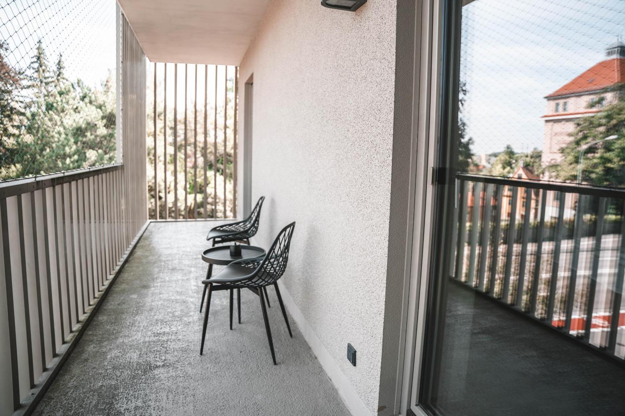 Sunset Club - Loft - 155 M2 Sichtbeton - Zentral Apartment Memmingen Ngoại thất bức ảnh